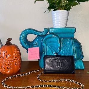 Vintage Chanel wallet.